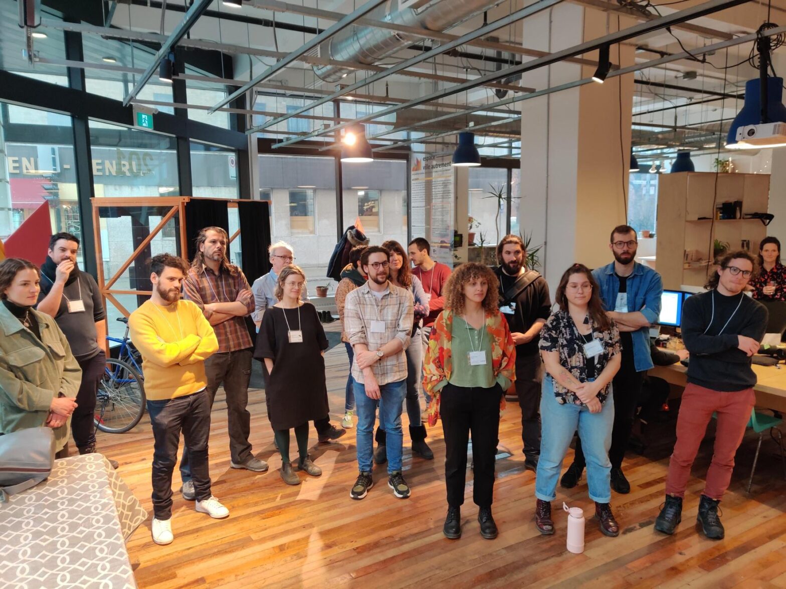 Retour en images sur le 5@8 de réseautage du colloque annuel des étudiants-es de cycles supérieurs du Centre de recherche sur les innovations sociales (CRISES)